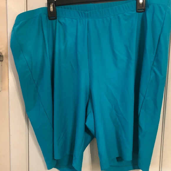 Catherine’s Size 2x swimsuit two piece - Picture 3 of 5